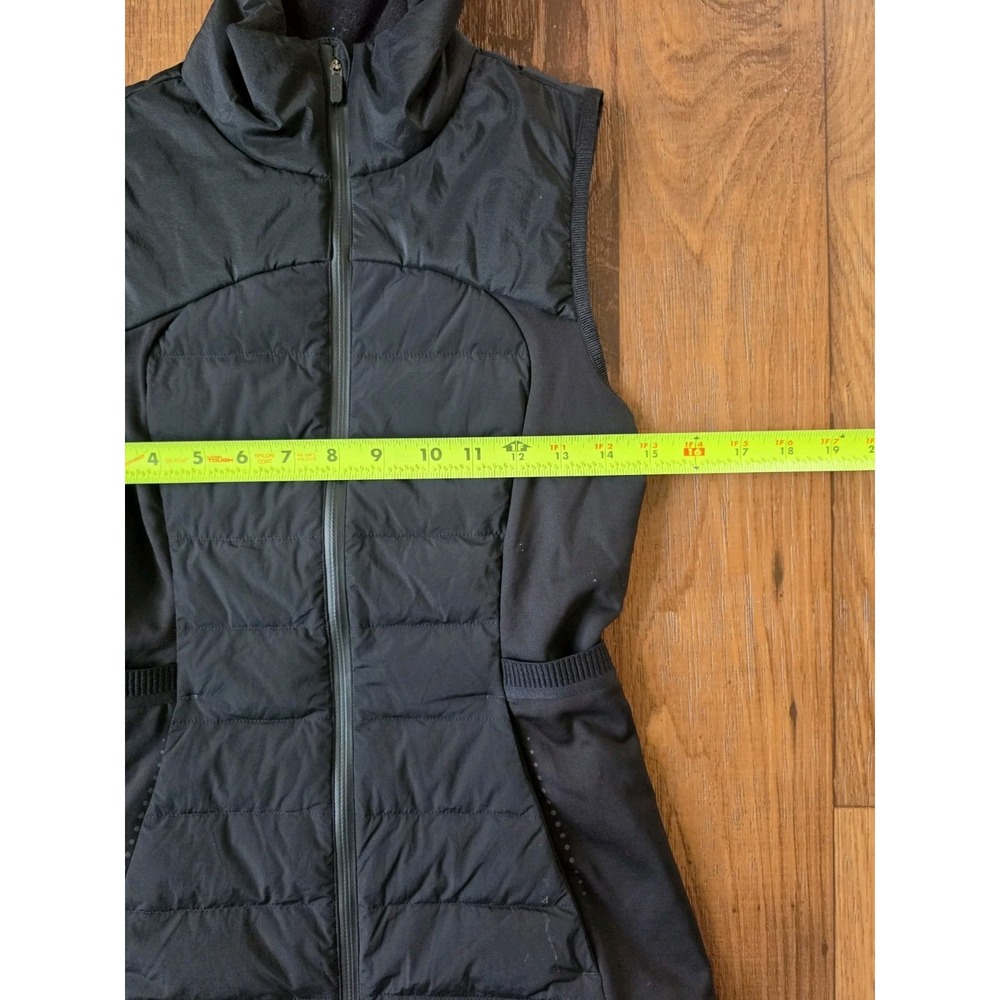 Lululemon Womens Goose Down Puffer Vest, Winter Wear, Zip-Up Size XS, Black - Picture 3 of 4